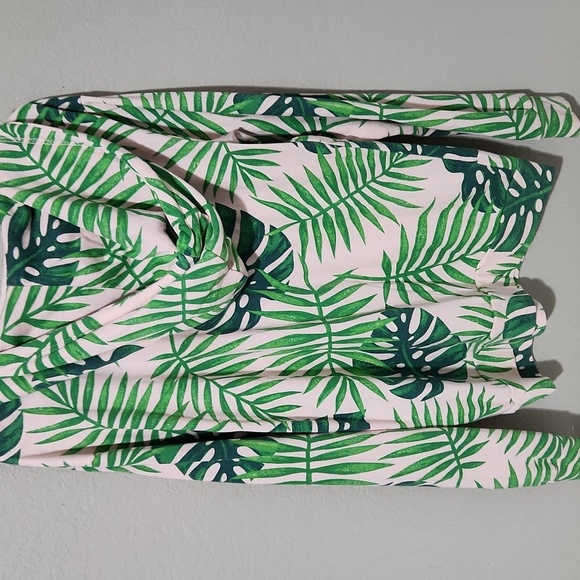 Southern Spirit Tropical Leaf Print Hoodie size XL Pink Green - Picture 3 of 7